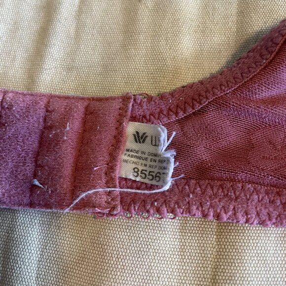 Wacoal Pink Floral Lace Unlined Underwire Awareness Bra 85567 Size 36C - Picture 5 of 5